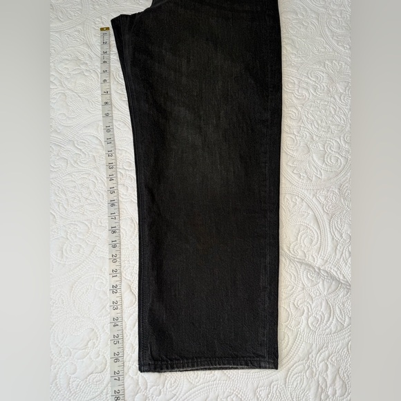 American Eagle Outfitters Women's High Rise Black Mom Jeans Size 18 - Picture 8 of 15